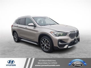 2021 BMW X1 with Cashmere Silver Metallic Exterior