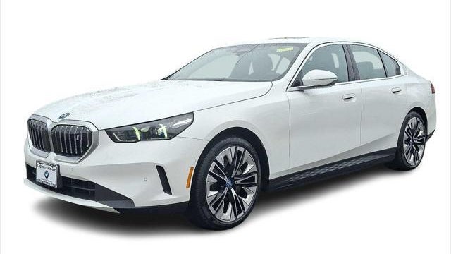 2025 BMW i5 xDrive40