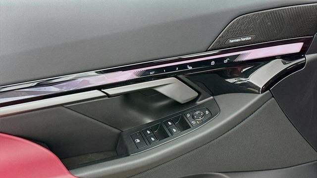 2025 BMW i5 xDrive40
