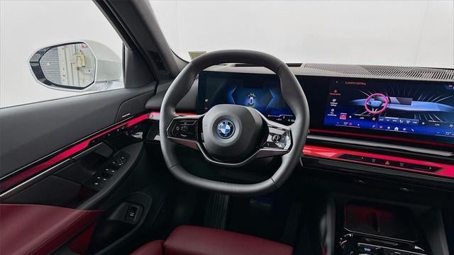 2025 BMW i5 xDrive40