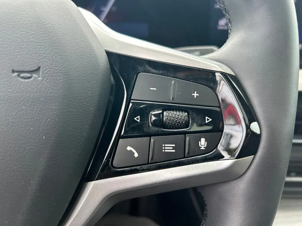 2025 BMW I4 - $44,237