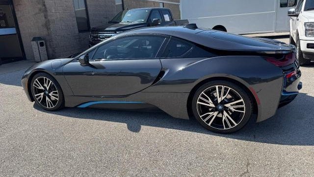 2015 BMW i8 Base