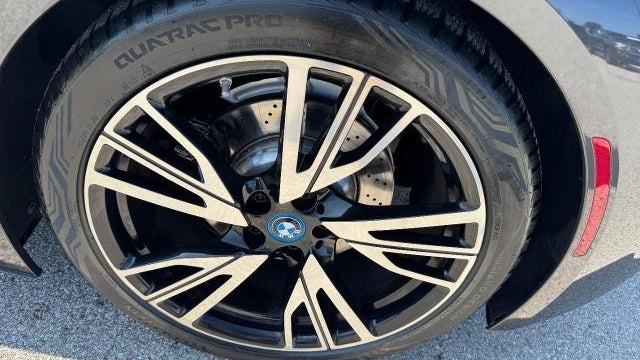 2015 BMW i8 Base