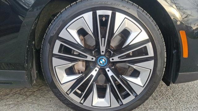 2024 BMW i5 eDrive40