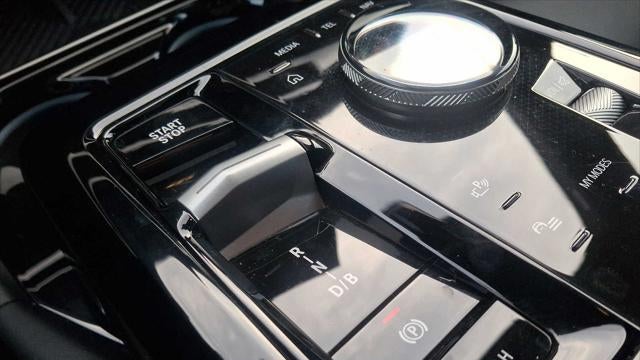 2024 BMW i5 eDrive40