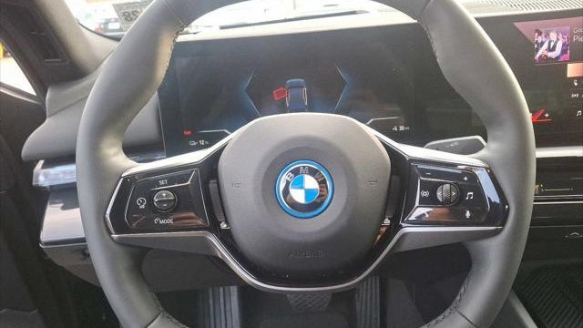 2024 BMW i5 eDrive40