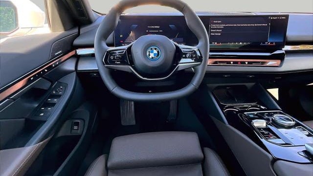 2024 BMW i5 eDrive40