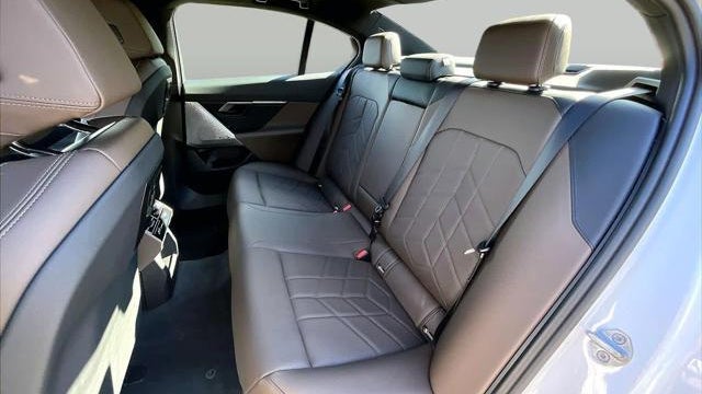 2024 BMW i5 eDrive40