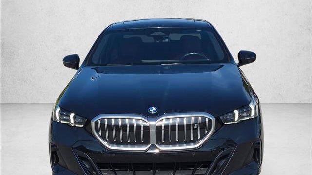 2024 BMW i5 eDrive40