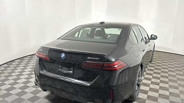 2026 BMW i5 xDrive40