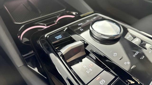 2026 BMW i5 xDrive40