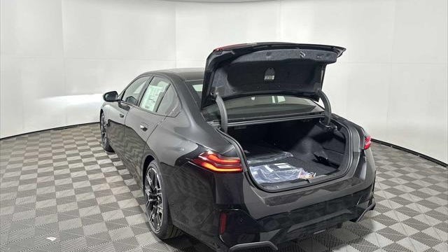 2026 BMW i5 xDrive40