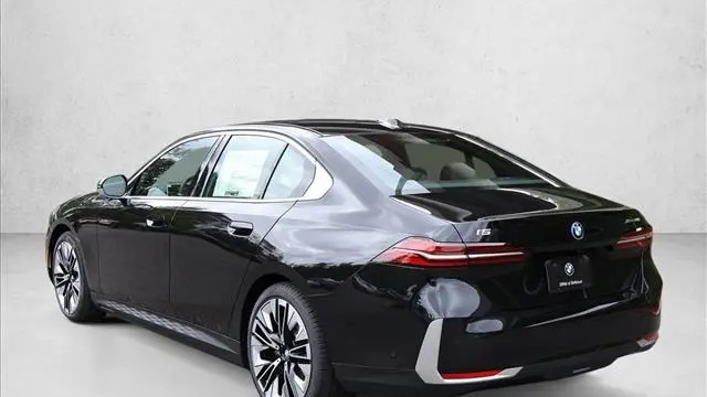 2026 BMW i5 xDrive40