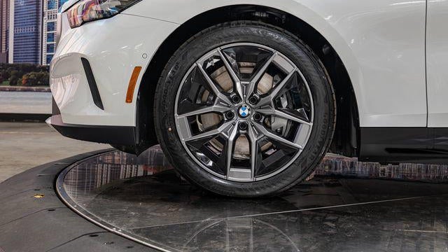 2027 BMW i5 xDrive40