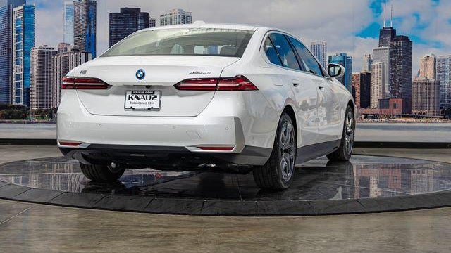 2027 BMW i5 xDrive40