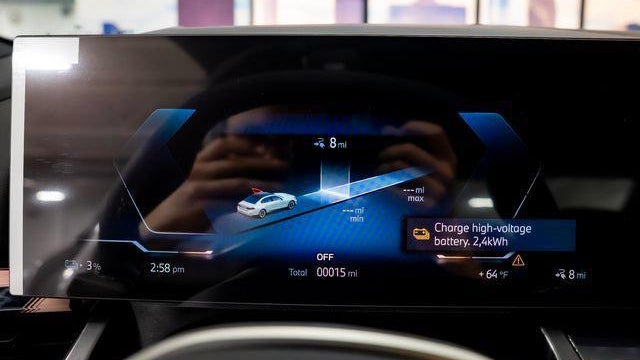 2027 BMW i5 xDrive40