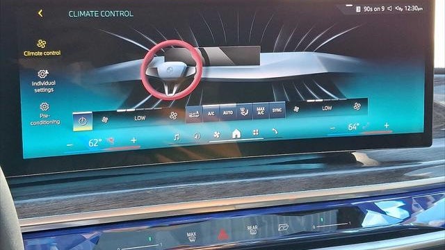 2024 BMW i7 eDrive50