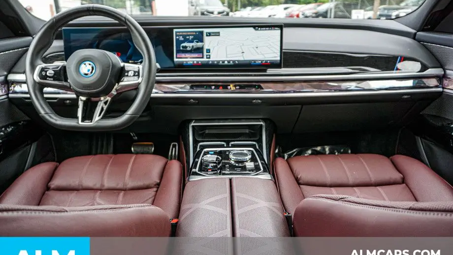 2025 BMW i7 eDrive50