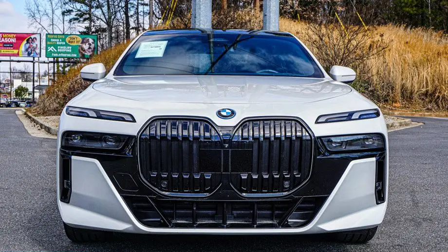 2025 BMW i7 eDrive50