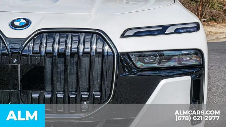 2025 BMW i7 eDrive50