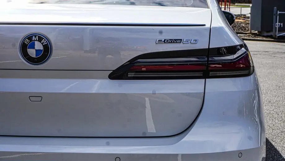 2025 BMW i7 eDrive50