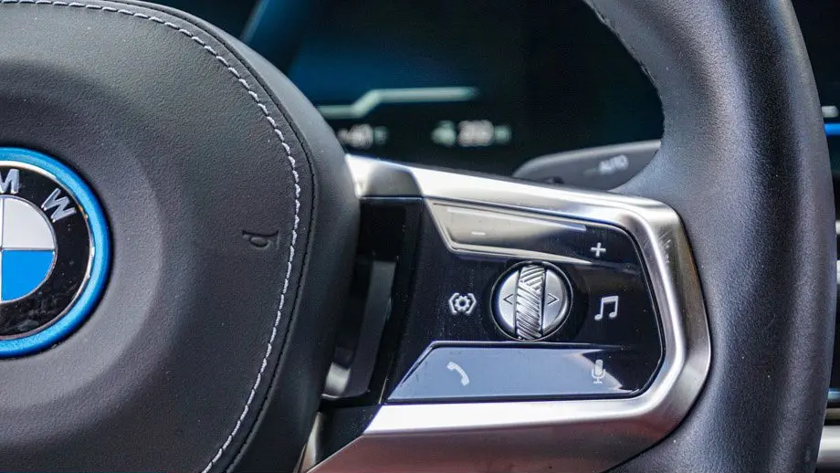 2025 BMW i7 eDrive50