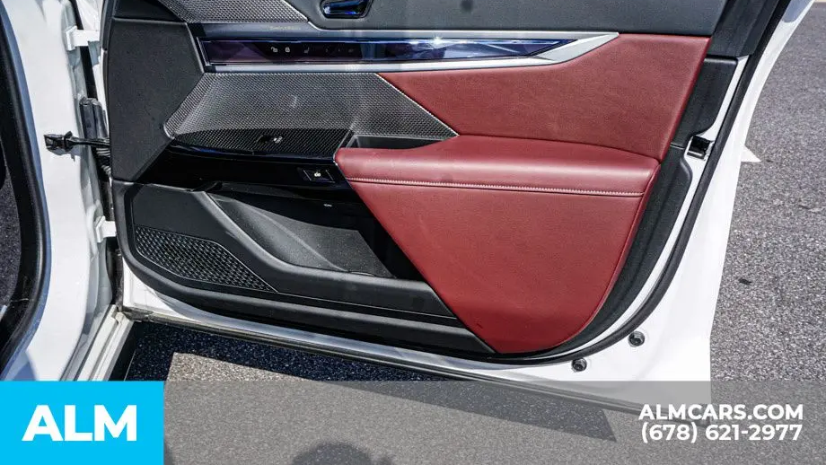 2025 BMW i7 eDrive50