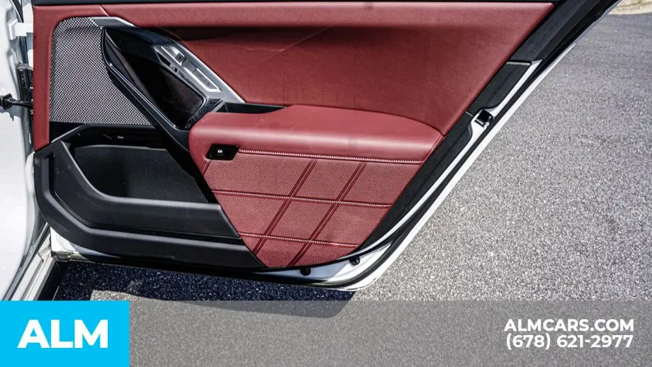 2025 BMW i7 eDrive50