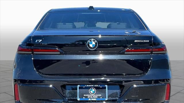 2026 BMW i7 eDrive50