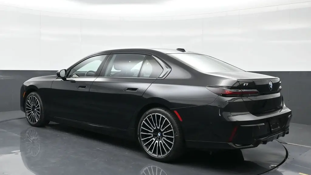 2025 BMW i7 eDrive50