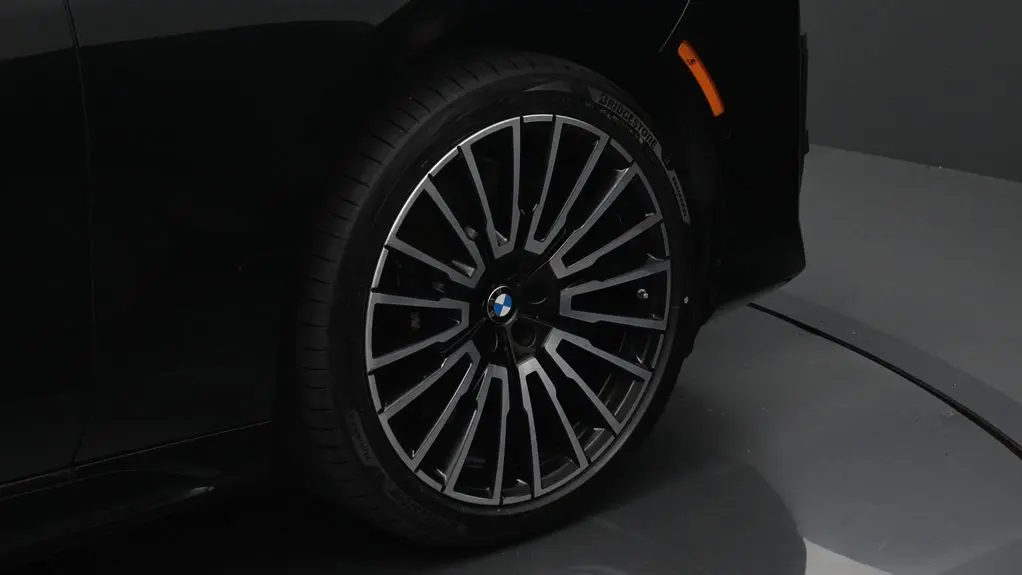 2025 BMW i7 eDrive50