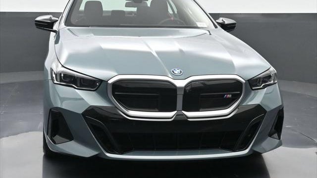 2024 BMW i5 M60