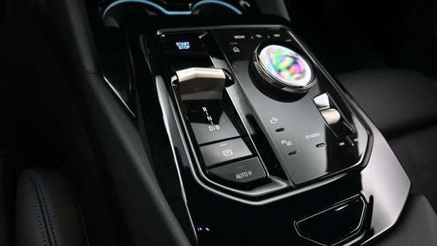 2024 BMW i5 M60