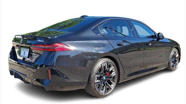 2024 BMW i5 M60