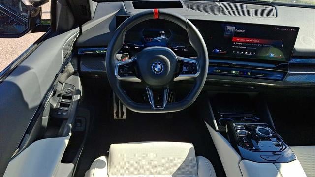 2024 BMW i5 M60