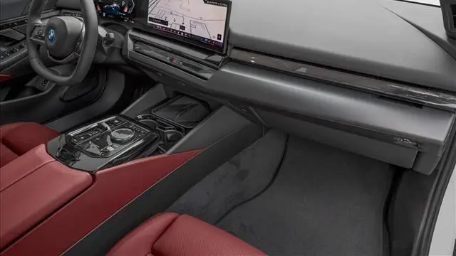 2026 BMW i5 M60