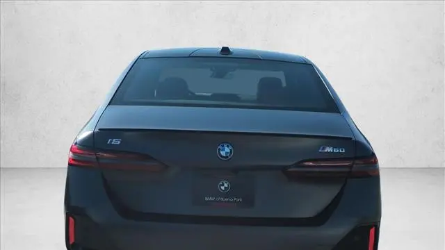 2026 BMW i5 M60