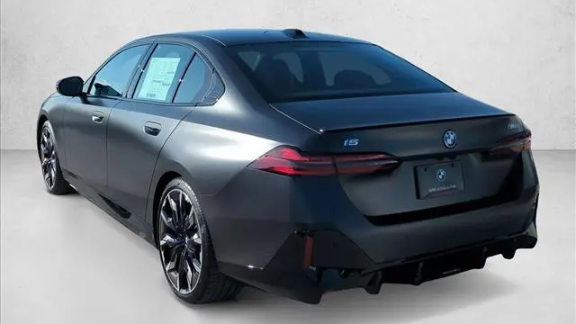 2026 BMW i5 M60
