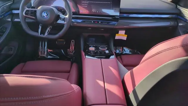 2026 BMW i5 M60