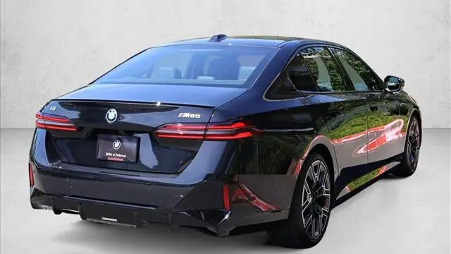 2026 BMW i5 M60
