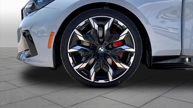 2026 BMW i5 M60