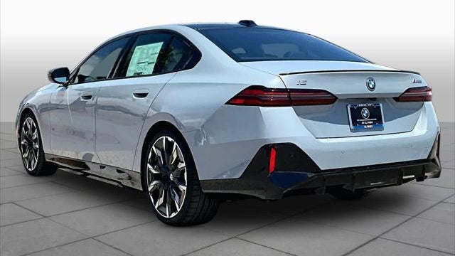 2026 BMW i5 M60