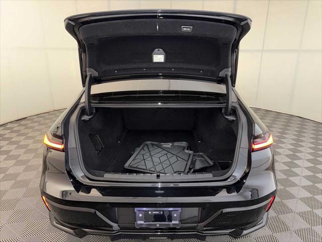 2024 BMW I7 - $71,223