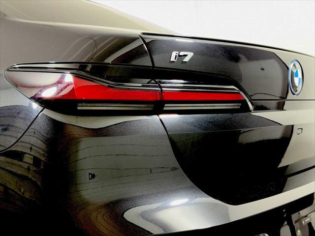 2024 BMW I7 - $71,223