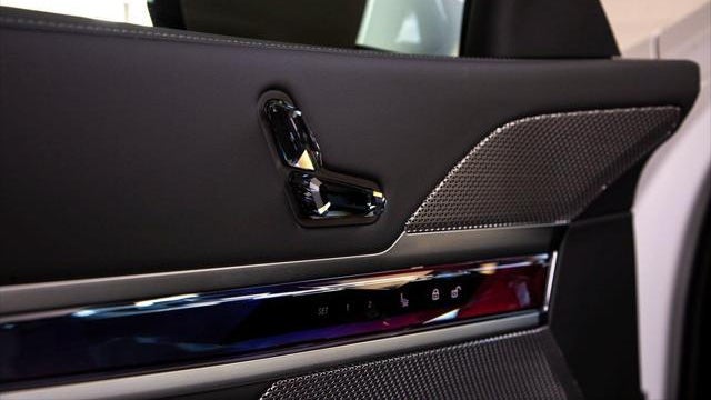 2025 BMW i7 xDrive60