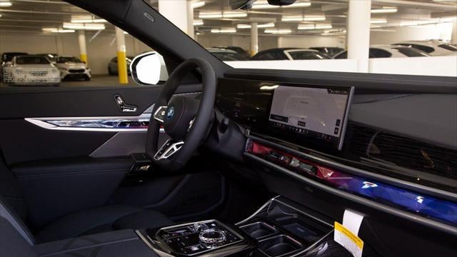 2025 BMW i7 xDrive60