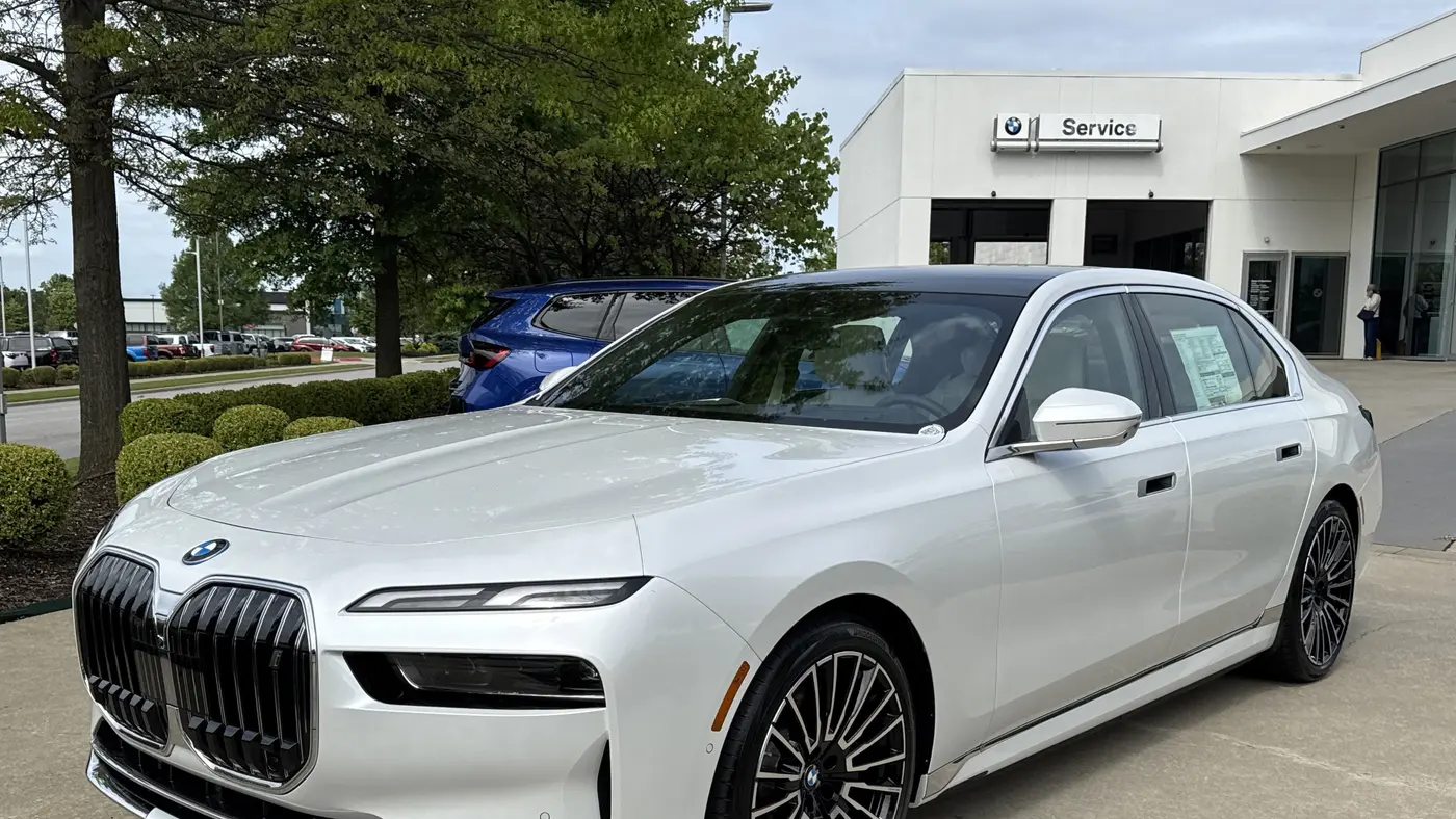 Preowned 2026 BMW i7 xDrive60 for Sale