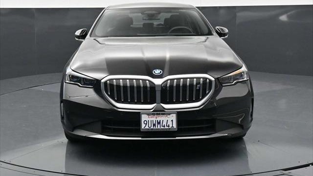 2026 BMW i5 eDrive40