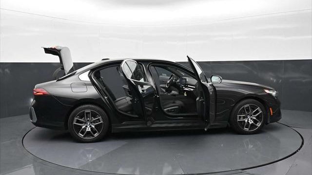 2026 BMW i5 eDrive40