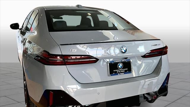 2026 BMW i5 eDrive40